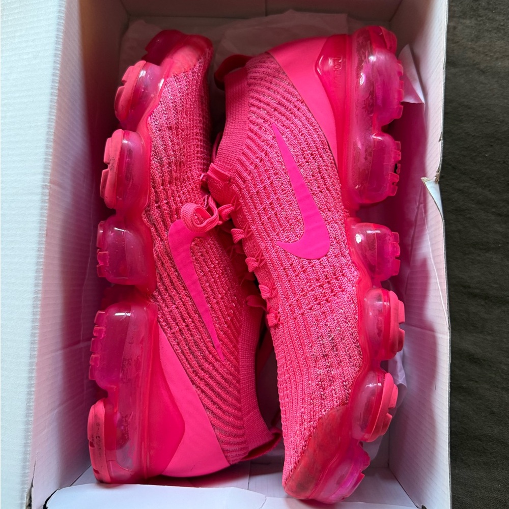 Women's Nike Air Vapormax Flyknit 3 "Hyper Pink"